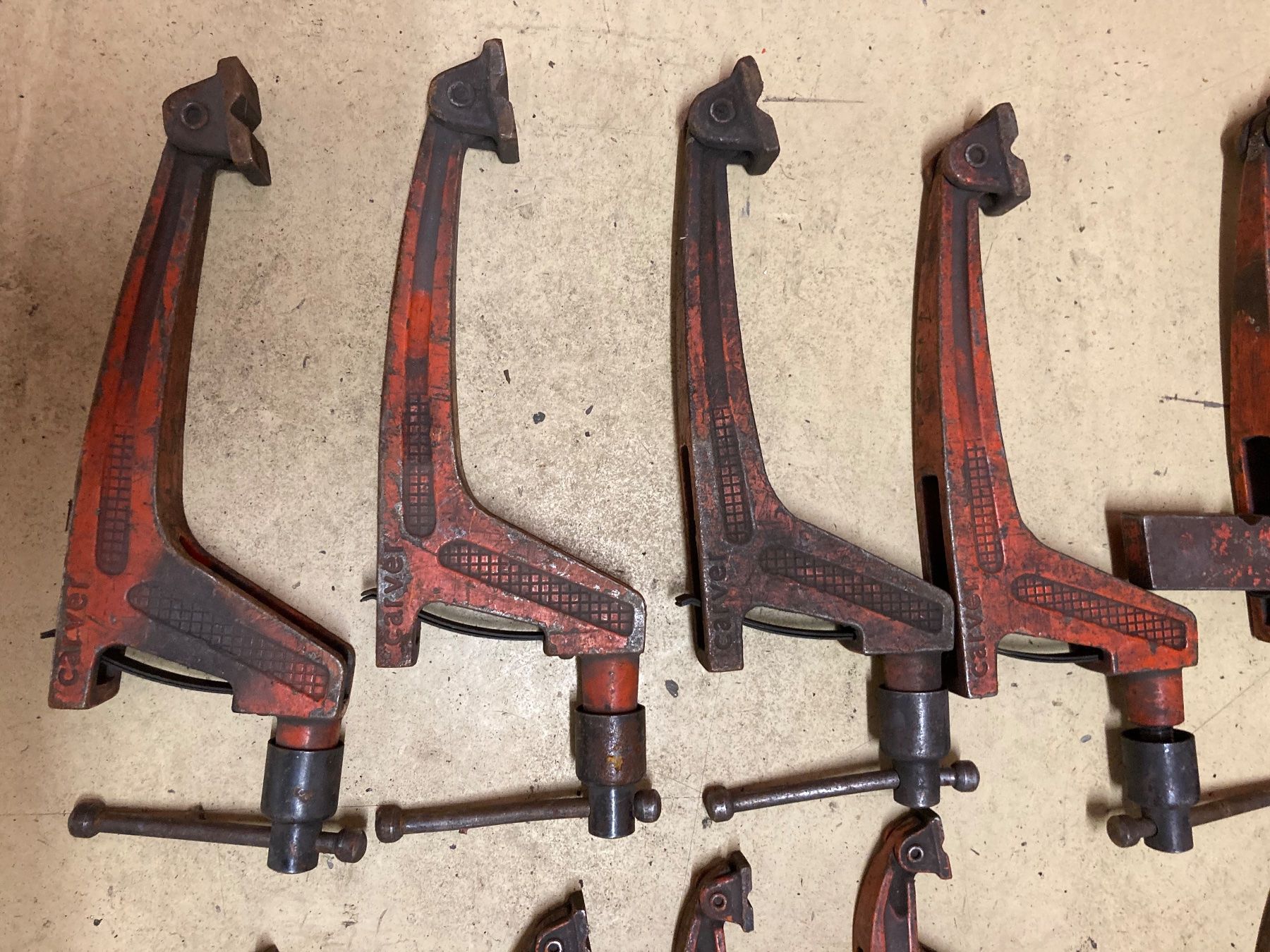 Tutti gli attrezzi: Zahnstangenspanner CARVER – Usato da Hünenberg venduto da Abtech 3
