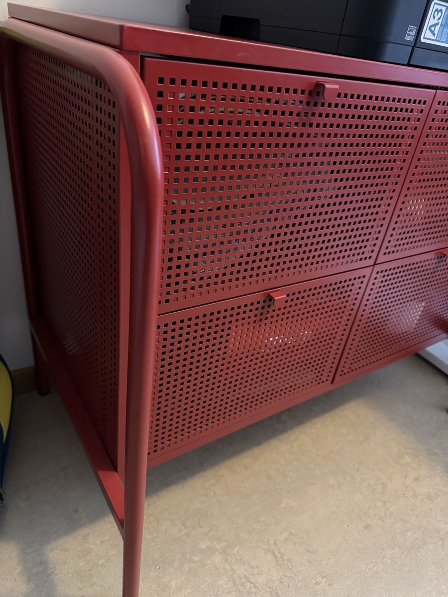 Ikea Cassettiere: Metallkommode rot mit vier Schubladen – Usato da Steinhausen venduto da demiseb 1