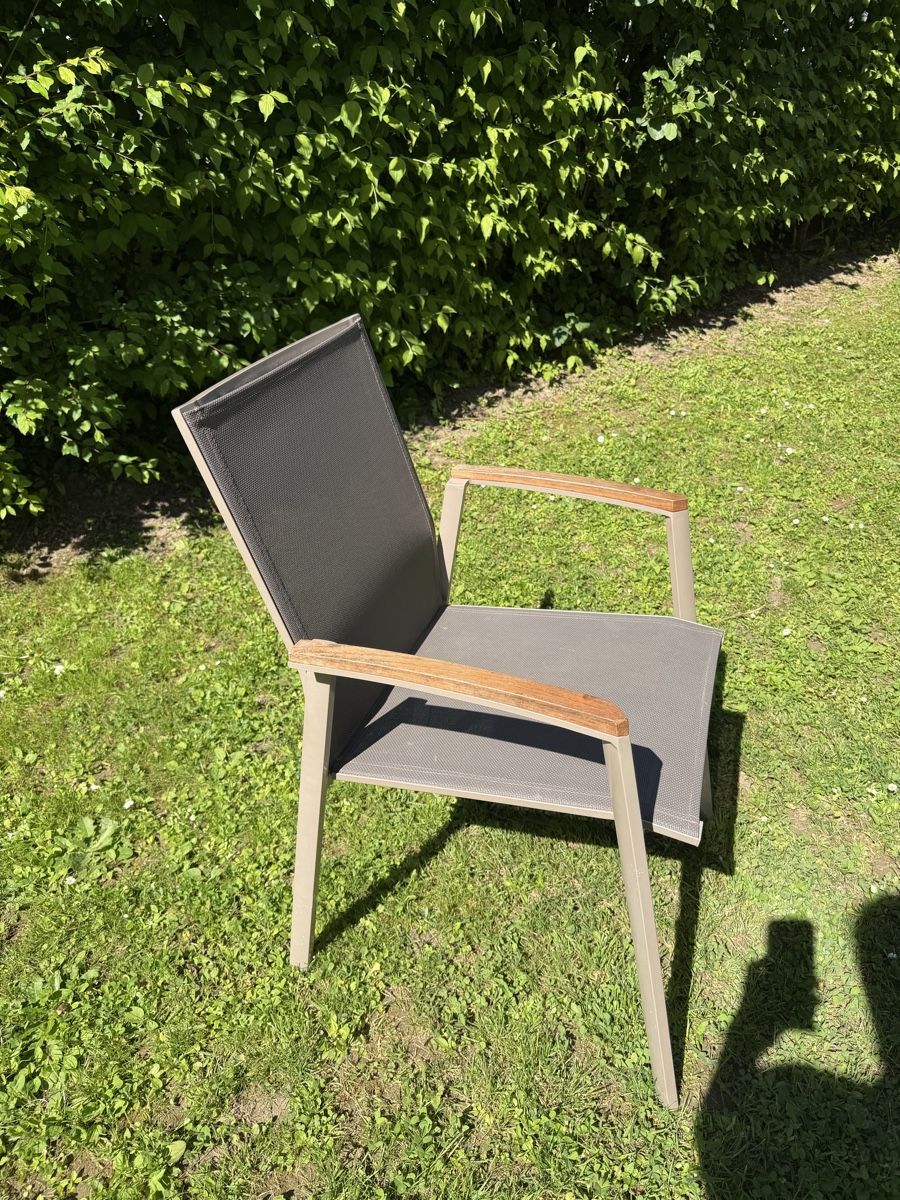 Interio Set di tavolo e panche: Gartentisch aus Teak-Holz mit 4 Stühlen – Usato da Zürich venduto da TBR22 4