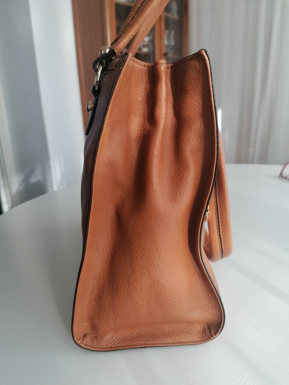 DKNY Borse da donna: DKNY Handtasche Leder braun Topzustand – Usato da Aegerten venduto da Jos_zem 3