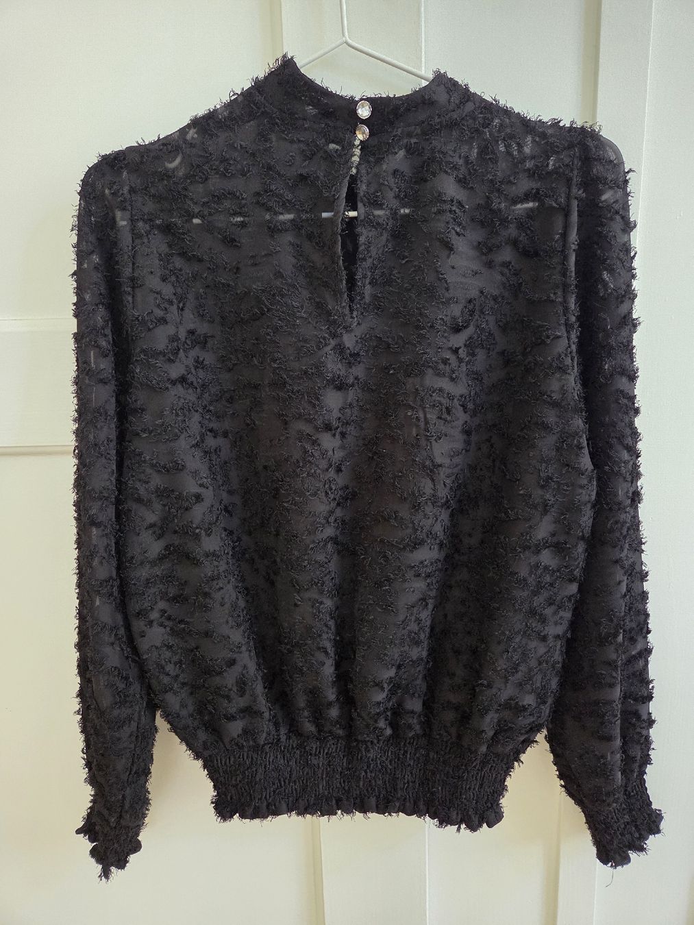Only Camicette: ONLY Bluse in Schwarz mit Struktur - Grösse XS – Nuovo (secondo la descrizione) da Bern venduto da Tashmi_BE 2