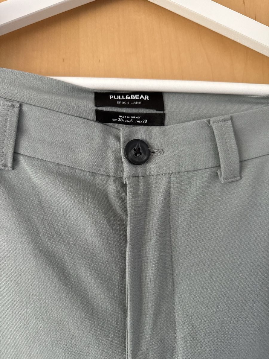 Pull&Bear Hosen: Anzug/ Stoffhose Damen – Gebraucht aus Wilen (Sarnen) von aninaschwab 1