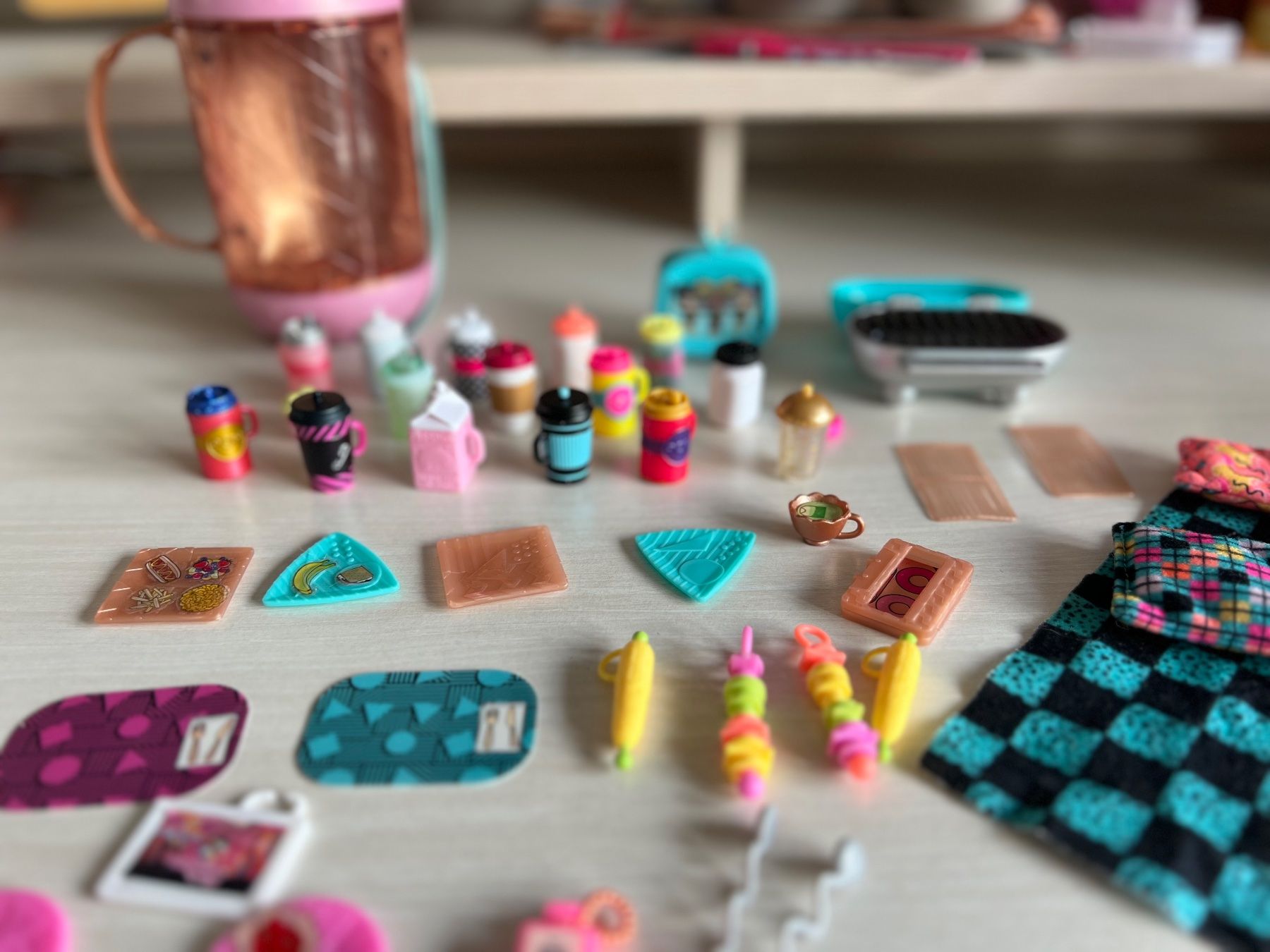 Giocattoli: Große L.O.L Dolls Sammlung – Usato da Herznach venduto da SF_MOD 6