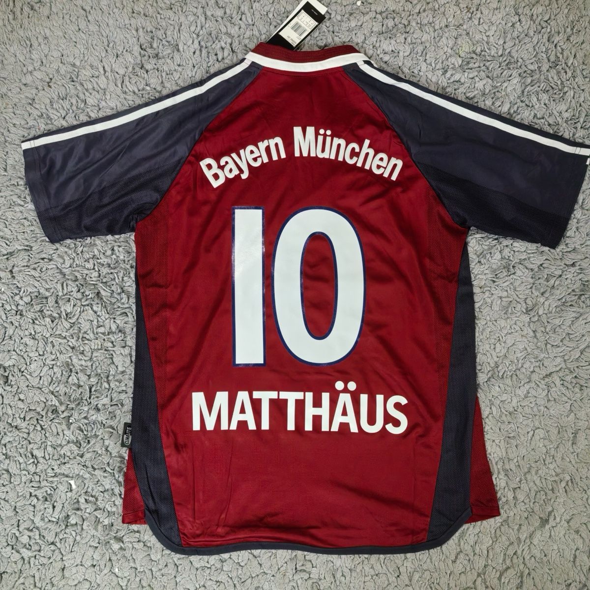 Bayern München Canottiere & Pantaloni: Bayern München Trikot Matthäus #10, L – Nuovo (secondo la descrizione) da mellingen venduto da Jana2Fashion