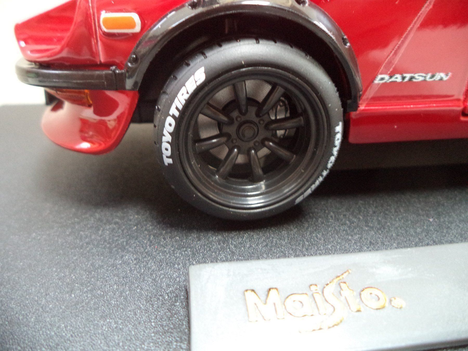 Modellini d'auto: Maisto DESIGN 1971 Datsun 240Z 1:18 – Nuovo e nell'imballaggio originale da Rieden AG venduto da Wirth03 3