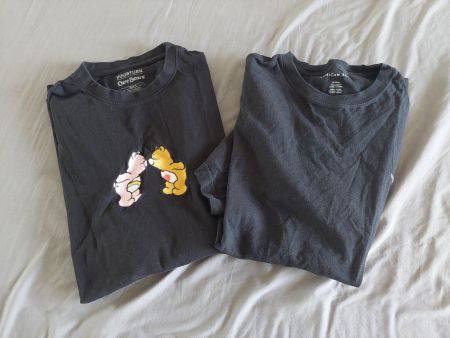 2 SCHWARZE T-SHIRT GR. M