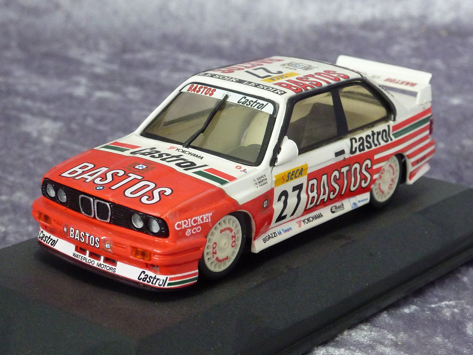 Minichamps Modellautos: BMW M3 E30 Bastos 1:43 – Neu (gemäss Beschreibung) aus Dürrenäsch von modellautos4you 2