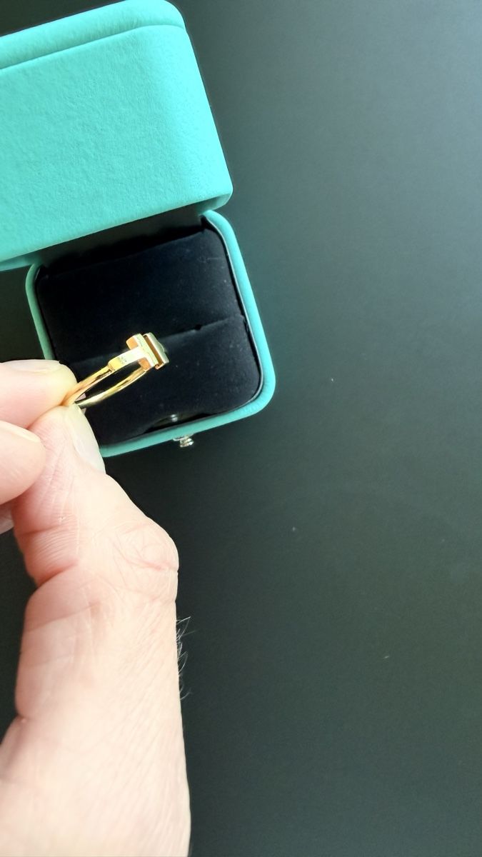 Tiffany & Co. Anelli: Tiffany & Co. T Ring Gelbgold – Usato da Küsnacht venduto da cri_ngg5 3