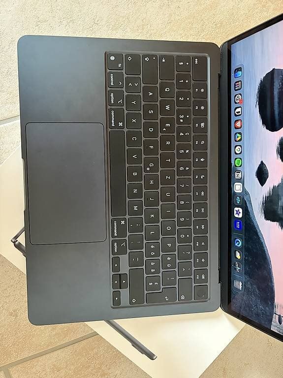 Apple Notebook: MacBook Air 13" M3 2024 – Usato da Wangen ZH venduto da Qualco8602 1