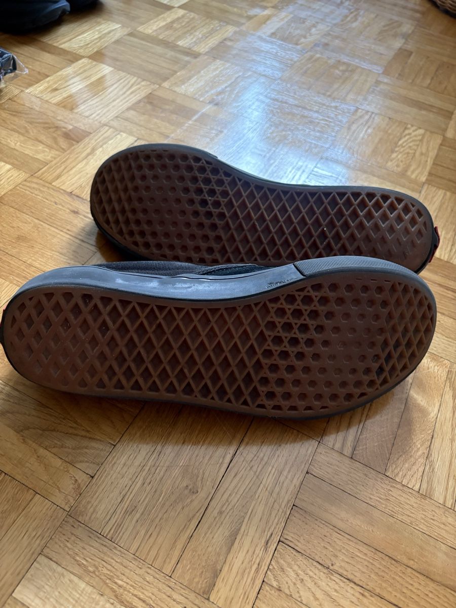Vans Scarpe da uomo: Vans Slip on 44 – Usato da Minusio venduto da Lollezo 3