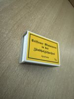 Seiffener Miniaturen in Zündholzschachtel Apotheke