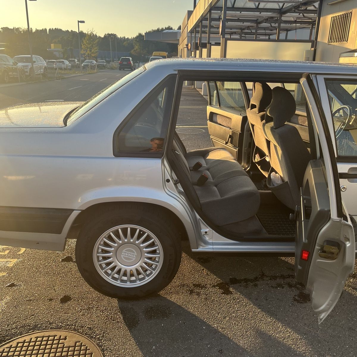 Volvo Automobili: Volvo 940 GLE Limousine  - Youngtimer – Usato da Steinhausen venduto da YANCHOVIE 5