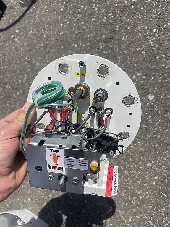 Radiatori: Corps de chauffe boiler askoheat – Usato da Corcelles-Payerne venduto da touristo12 4