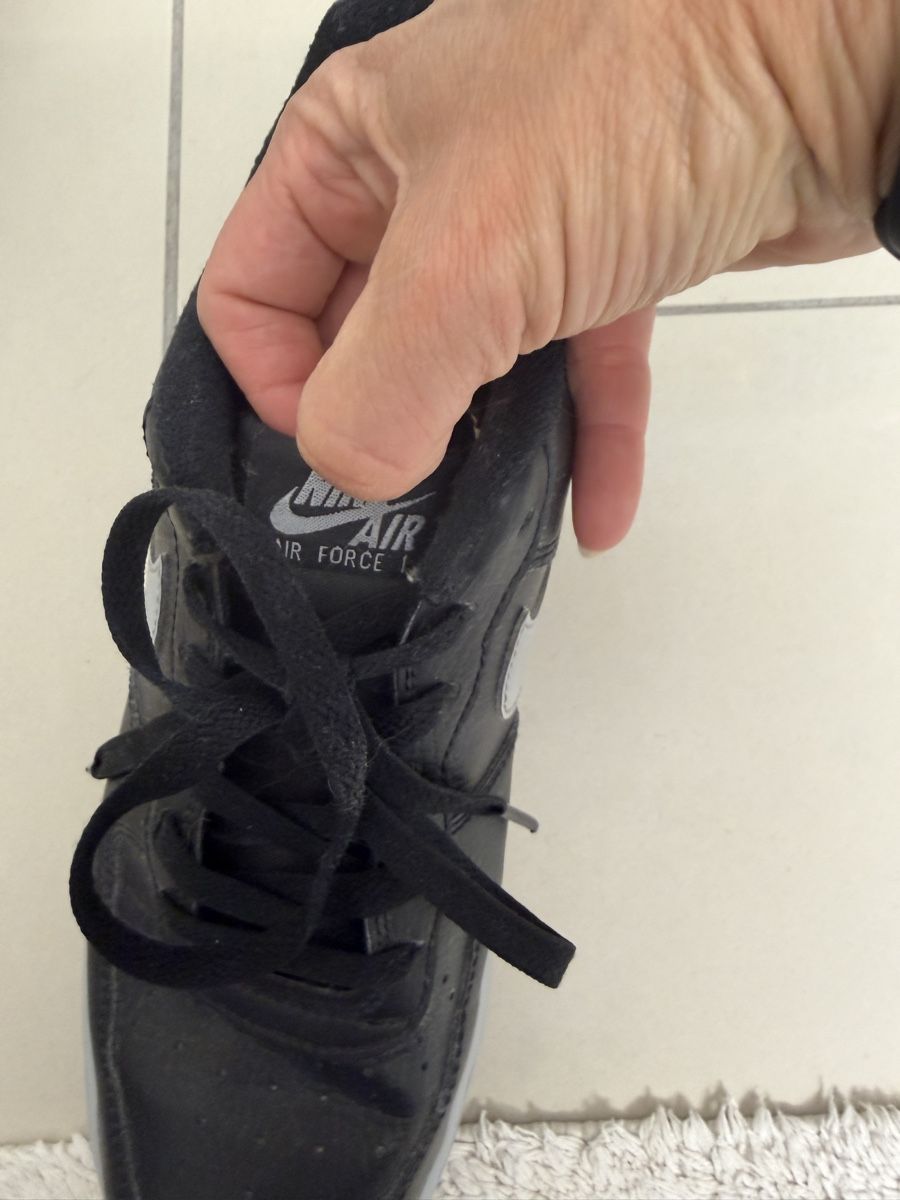 Nike Herrenschuhe: Nike Air force 1 Schuhe  – Gebraucht aus Neerach von the_modern_mini 4