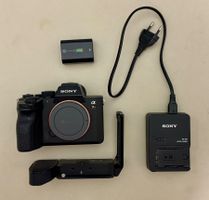 Sony A7R IV, gebraucht mit Zubehör