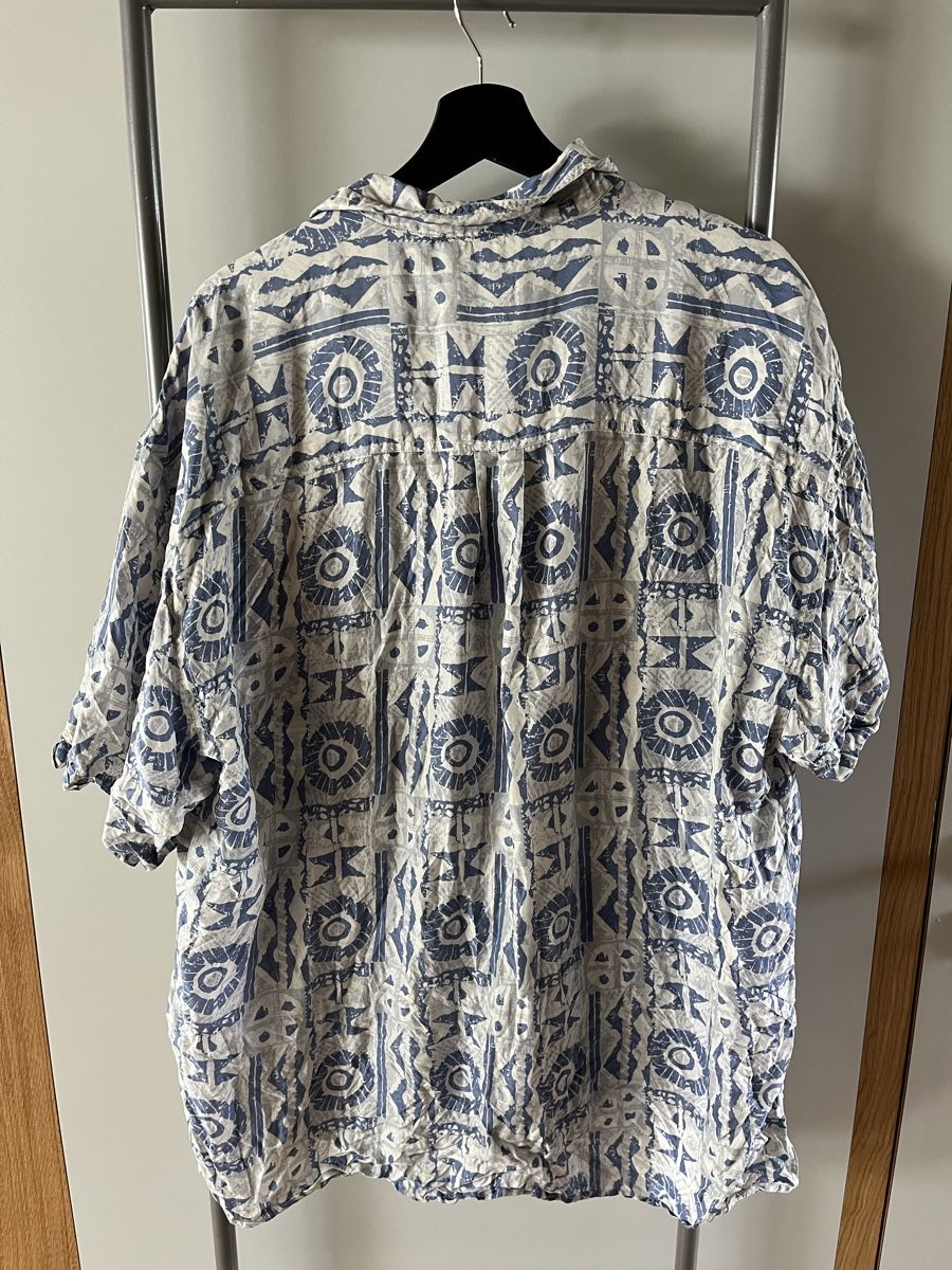 Camicie: Vintage Hemd – Usato da Dübendorf venduto da noeGR 1