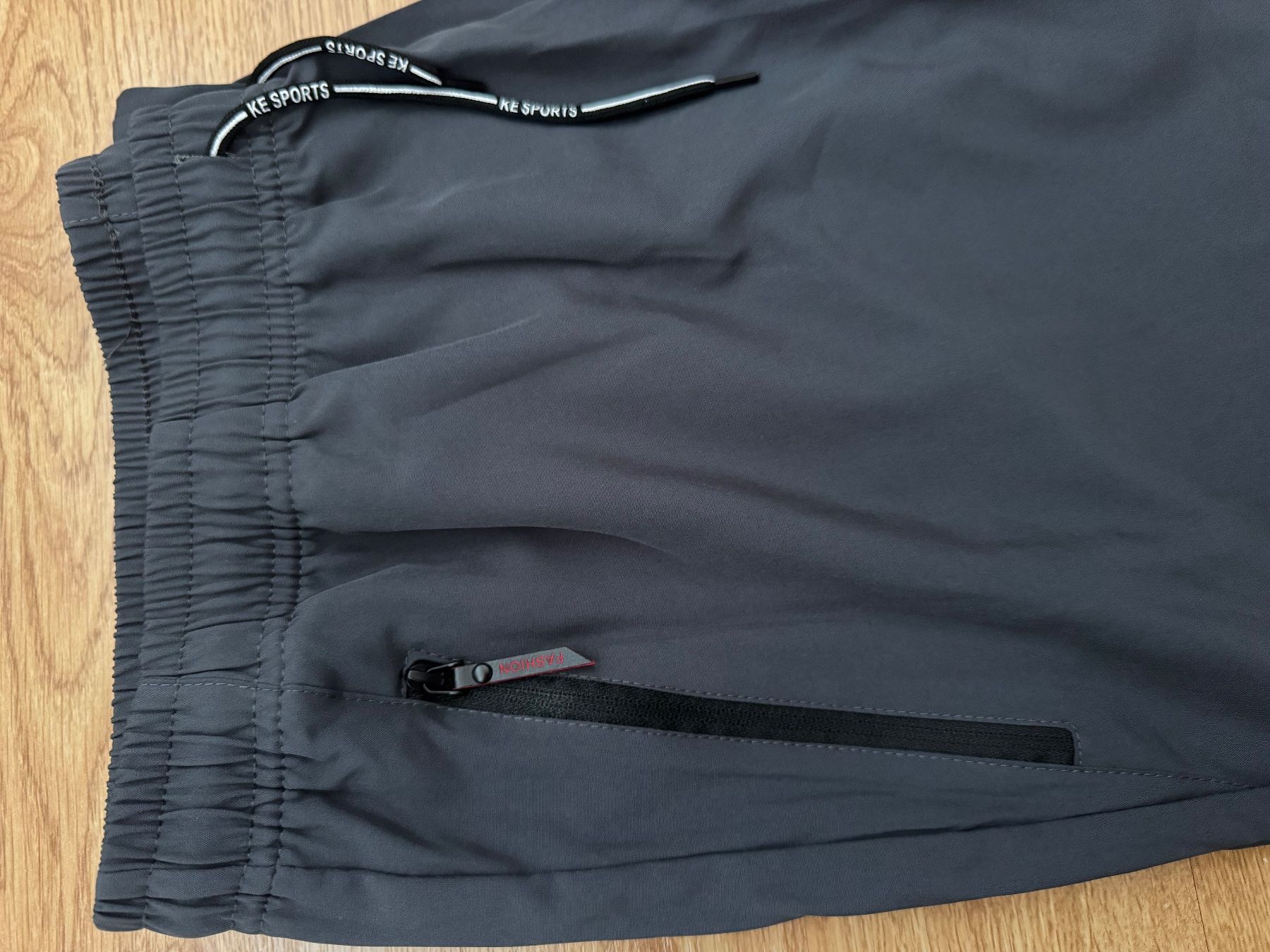 Polyester Hosen: Hose elastisch feiner Polyester XL – Neu und originalverpackt aus Leuggern von unico10 2