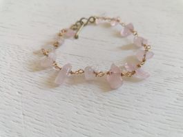 Roségold Armband mit Rosenquarz Splitter Steinen