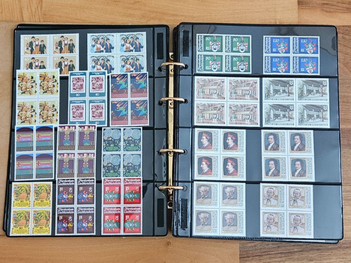 Tutti i francobolli: Viererblock-Sammlung Liechtenstein Postfrisch** Ca.1966-1995 – Usato da Uznach venduto da Rayonii 2