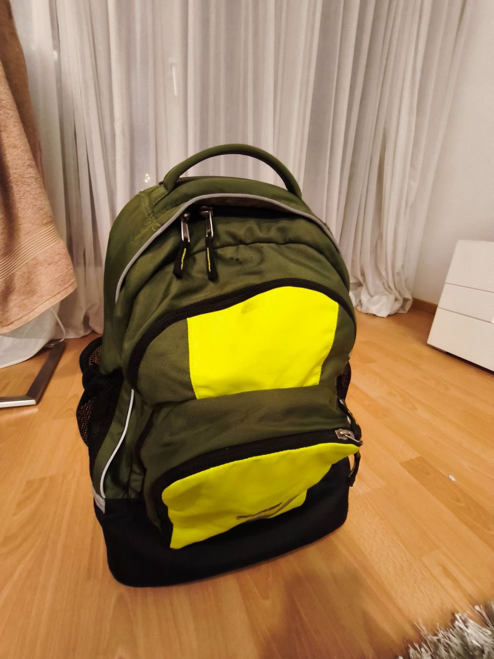 Deuter Rucksäcke: Rucksack mit Rollen – Gebraucht aus Bassersdorf von gal_b5f5 1