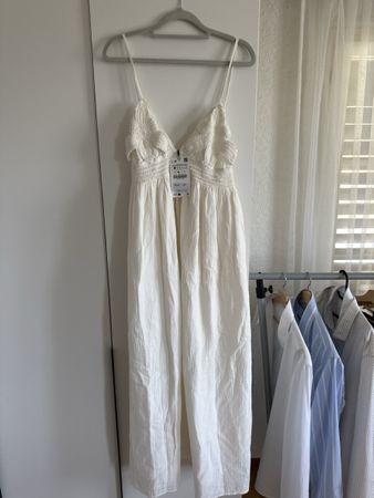Zara kleider neu