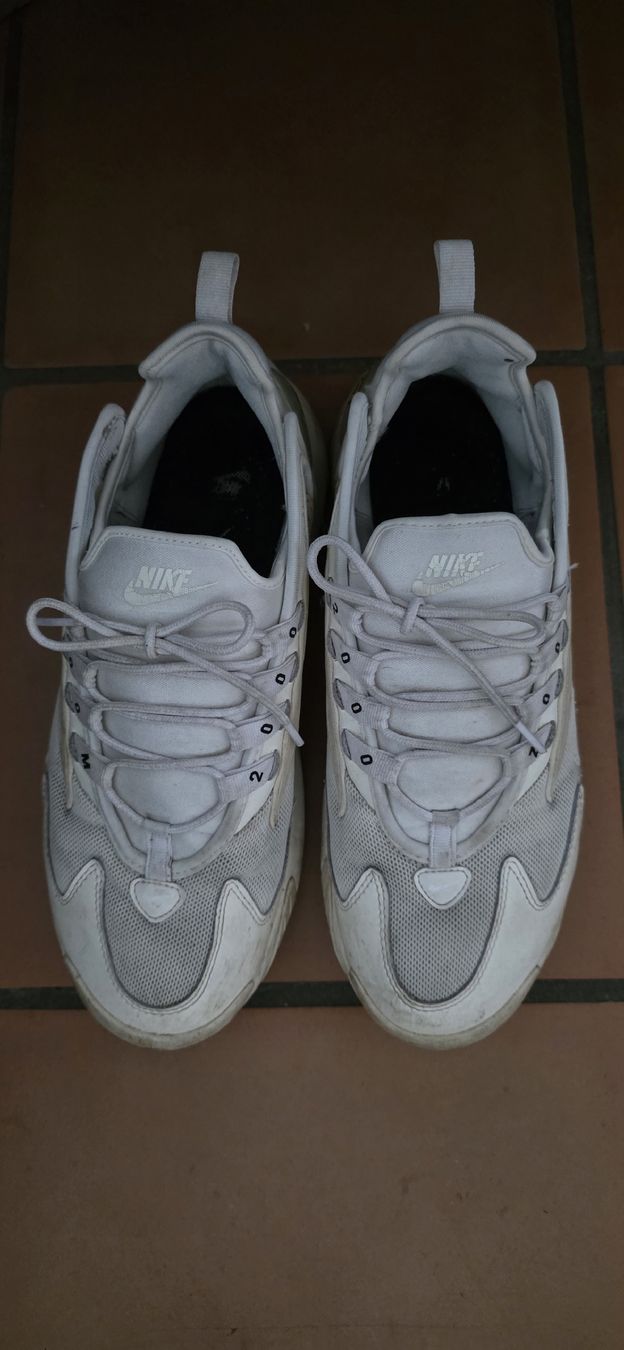 Scarpe da uomo: Nike Air Zoom 2000 Grösse 43 – Usato da Nuglar venduto da Danivenividiundeasy