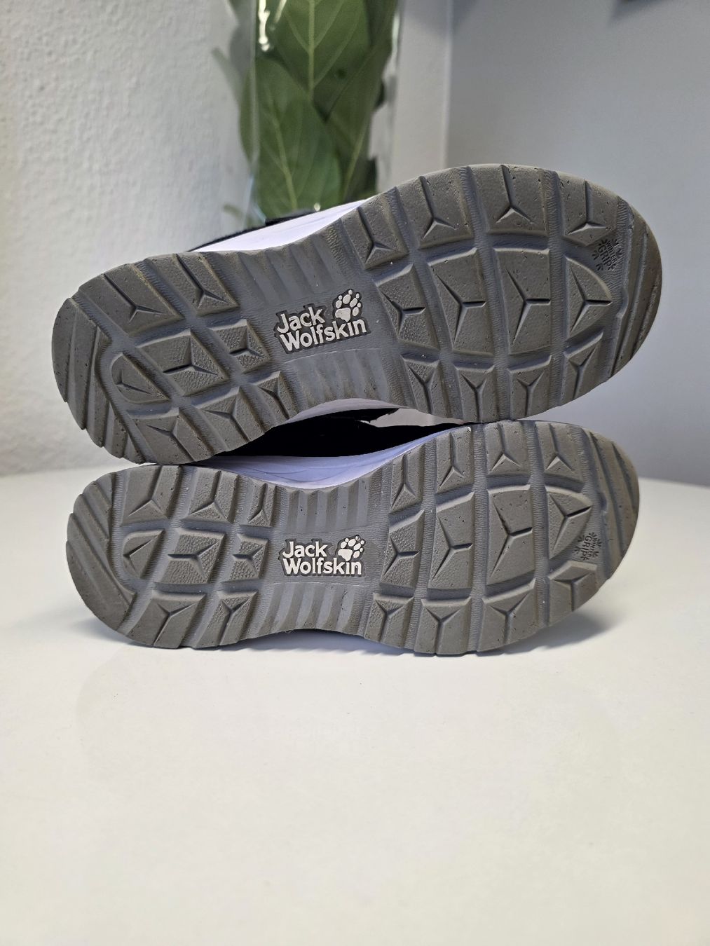 Scarpe per ragazze: Jack Wolfskin Stiefel für Mädchen – Usato da Suhr venduto da MrvicaAG 4