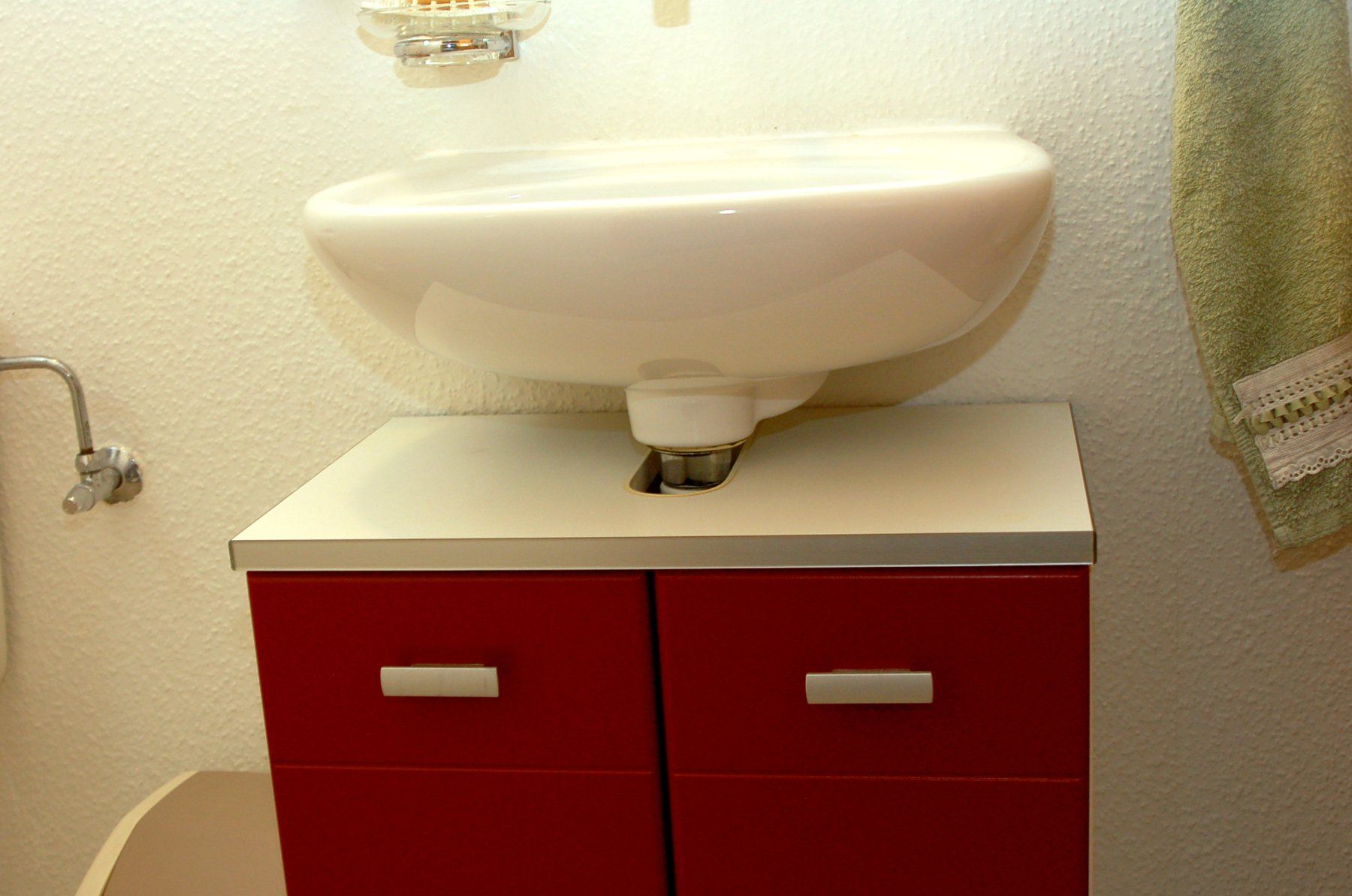 Mobili per bagno: Badezimmermöbel / Badschrank – Usato da Zeiningen venduto da dor_k786 1