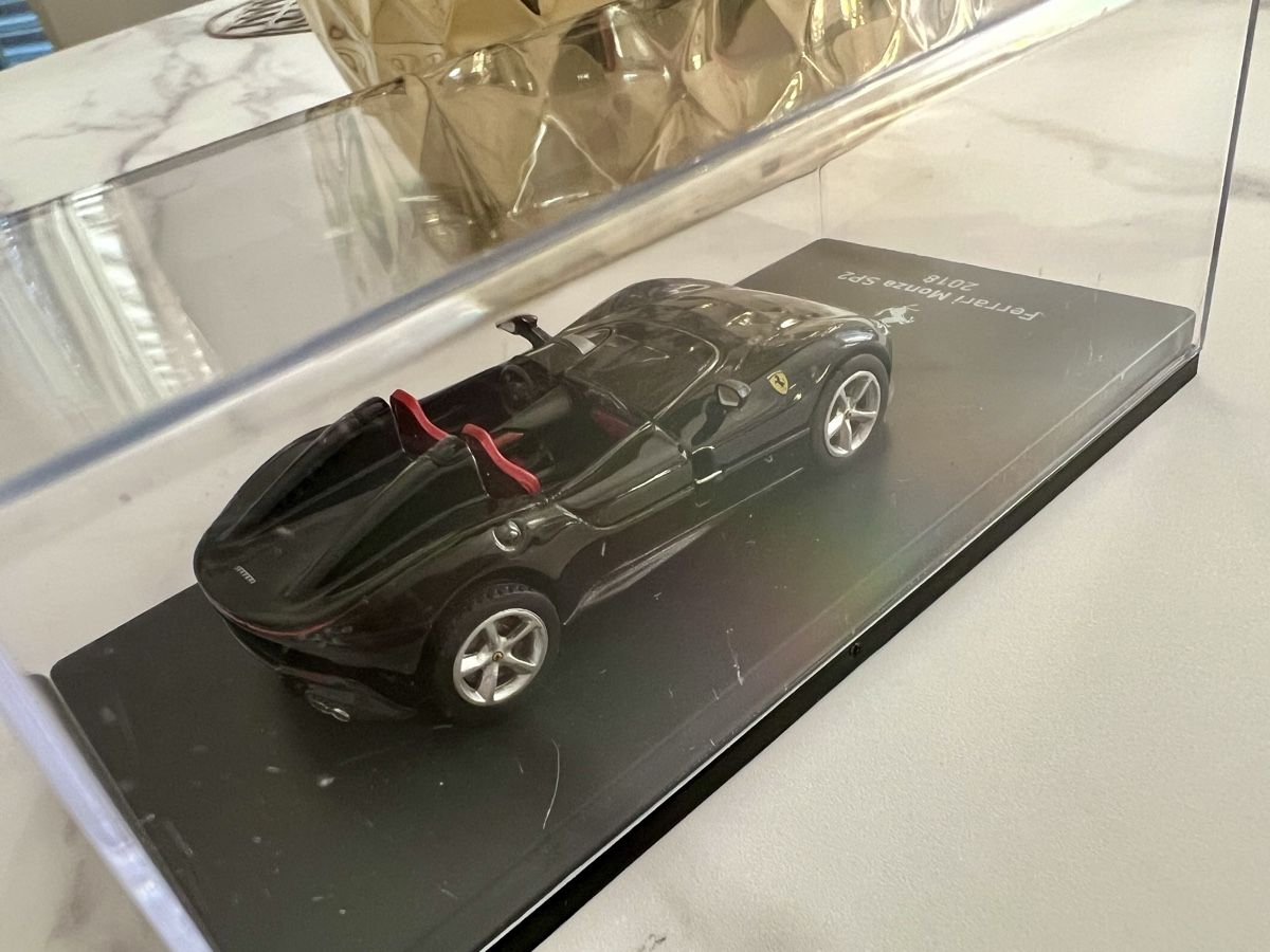 Ferrari Modellini d'auto: Ferrari Monza SP2 2018 1:64 Limited Edition – Nuovo (secondo la descrizione) da Rapperswil SG venduto da renegade14 3