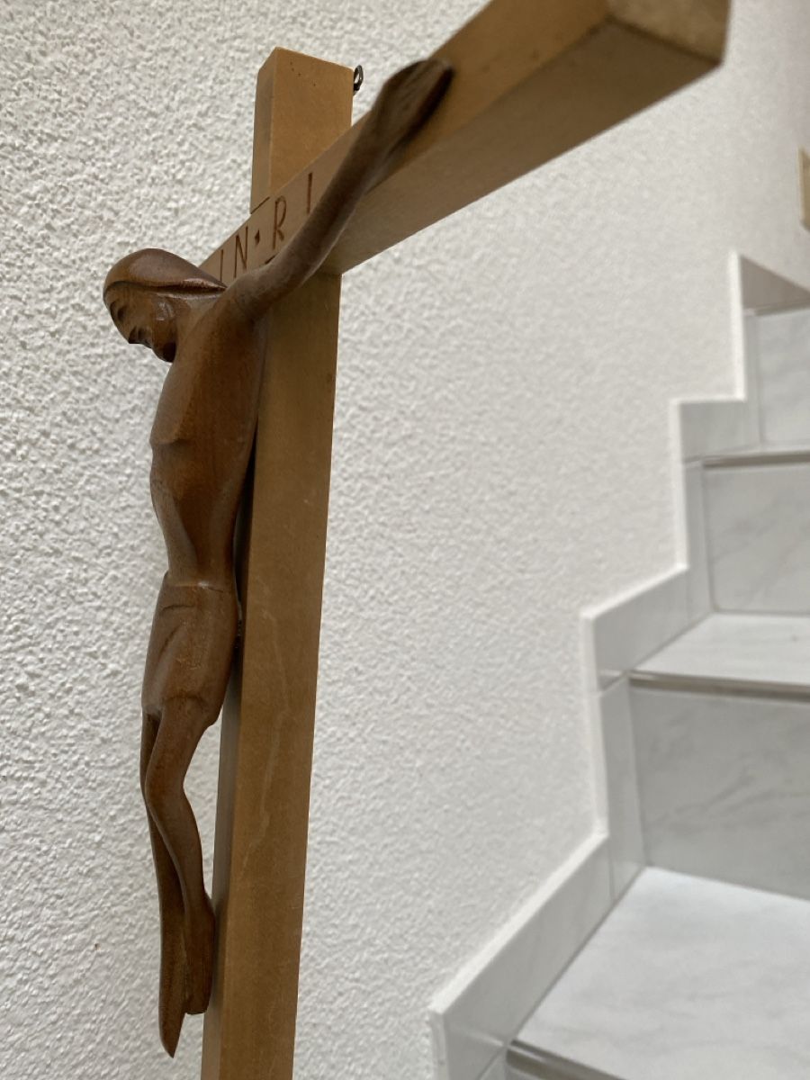 Sculture & Statue: Kruzifix aus Holz, geschnitzt. – Usato da Biberist venduto da Momo33 8