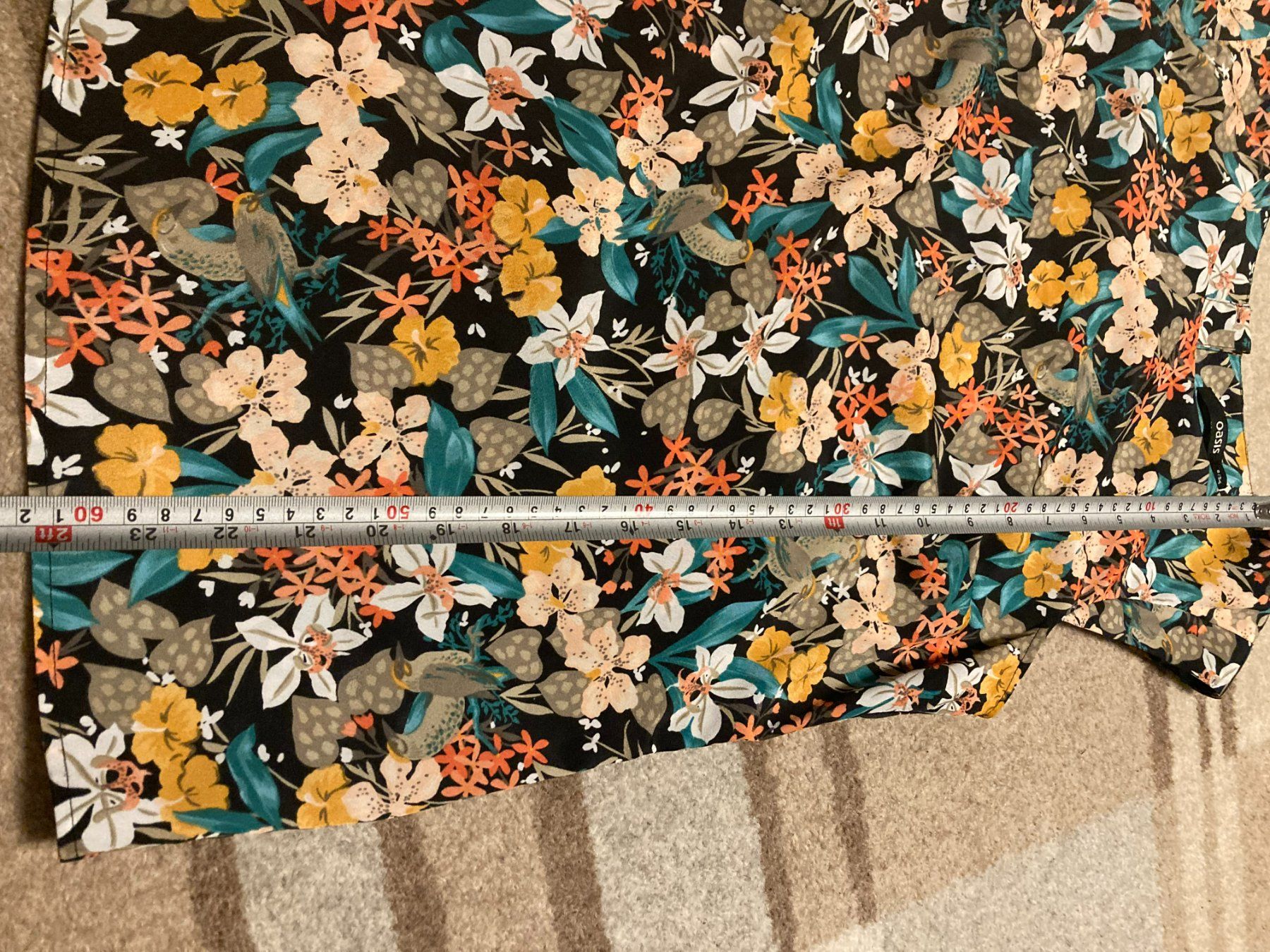 Top: Wunderschöne Frühlingsbluse mit Blumenmuster Größe 36/38 – Nuovo (secondo la descrizione) da Lausanne 26 venduto da anaxena 2