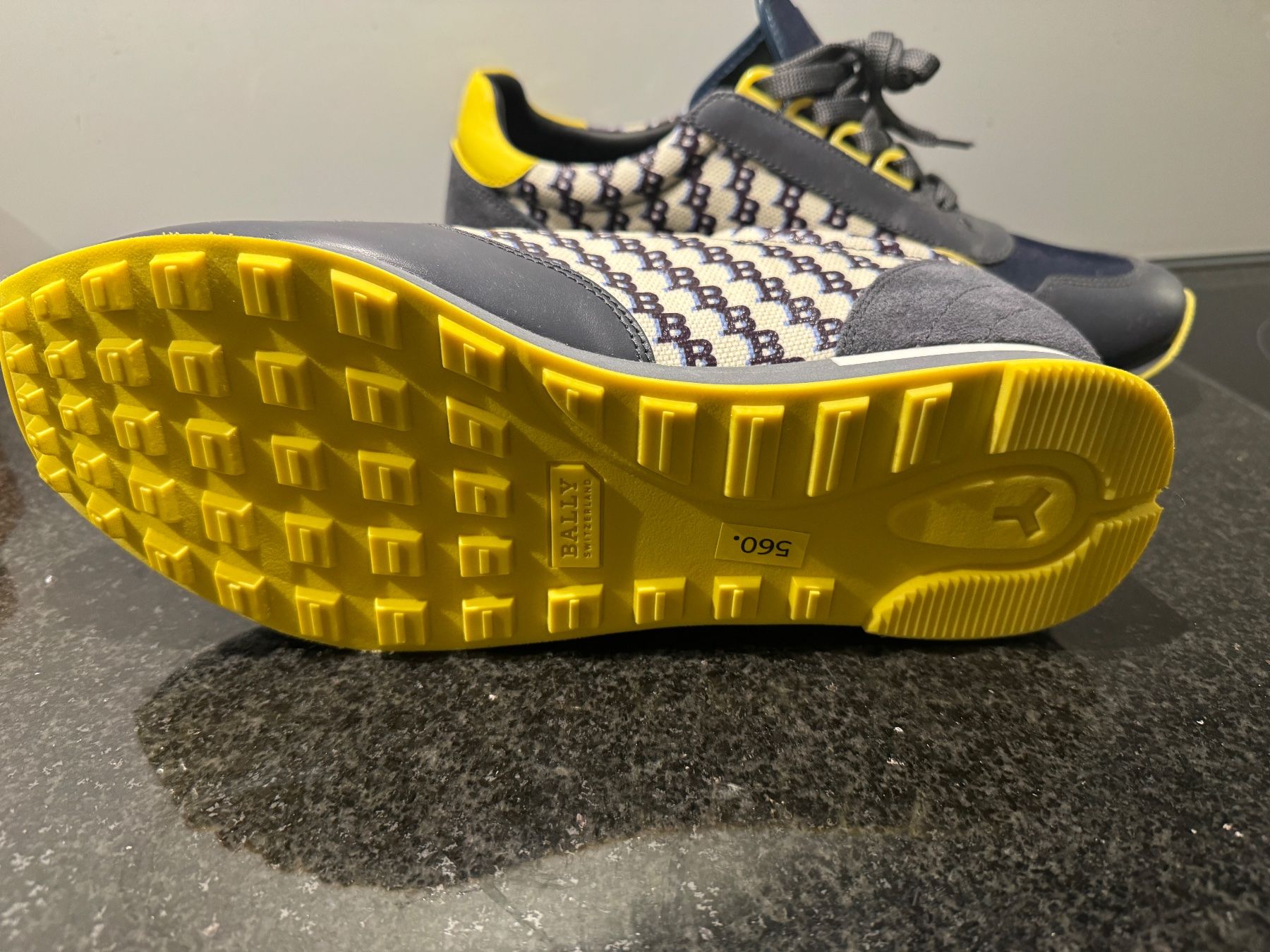 Bally Scarpe da uomo: Bally Sneaker galaxy Gr 42 – Nuovo e nell'imballaggio originale da Volketswil venduto da praxis12 5