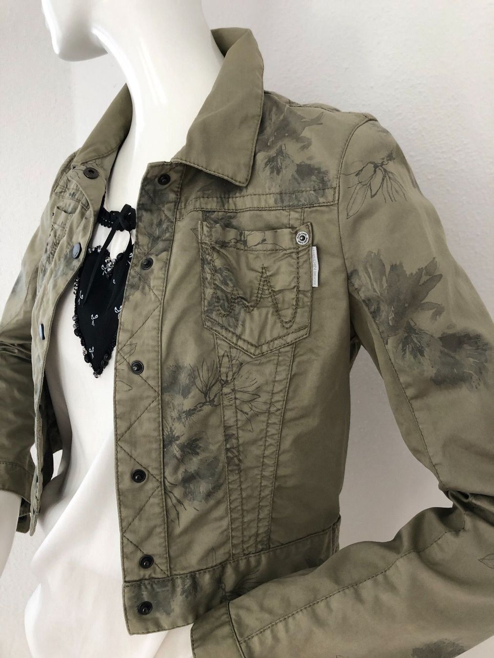 Marc Cain Camicette: MARC CAIN bluse N1 Gr 34 – Nuovo (secondo la descrizione) da Volketswil venduto da praxis12 9