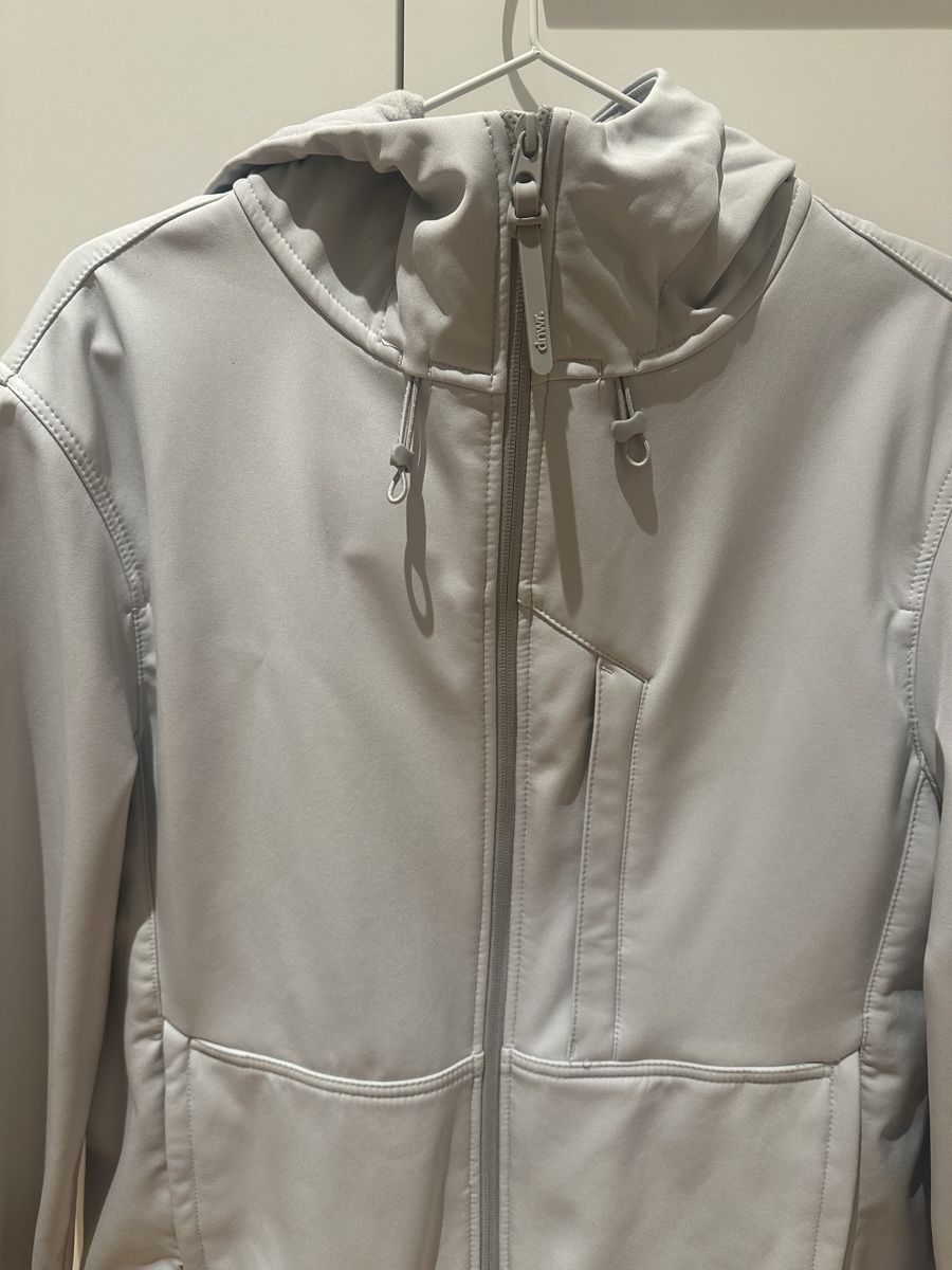 Zara Jacken: Zara Softshell Jacke mit Kapuze hellgrau Grösse L – Neu (gemäss Beschreibung) aus Derendingen von marco1698 2