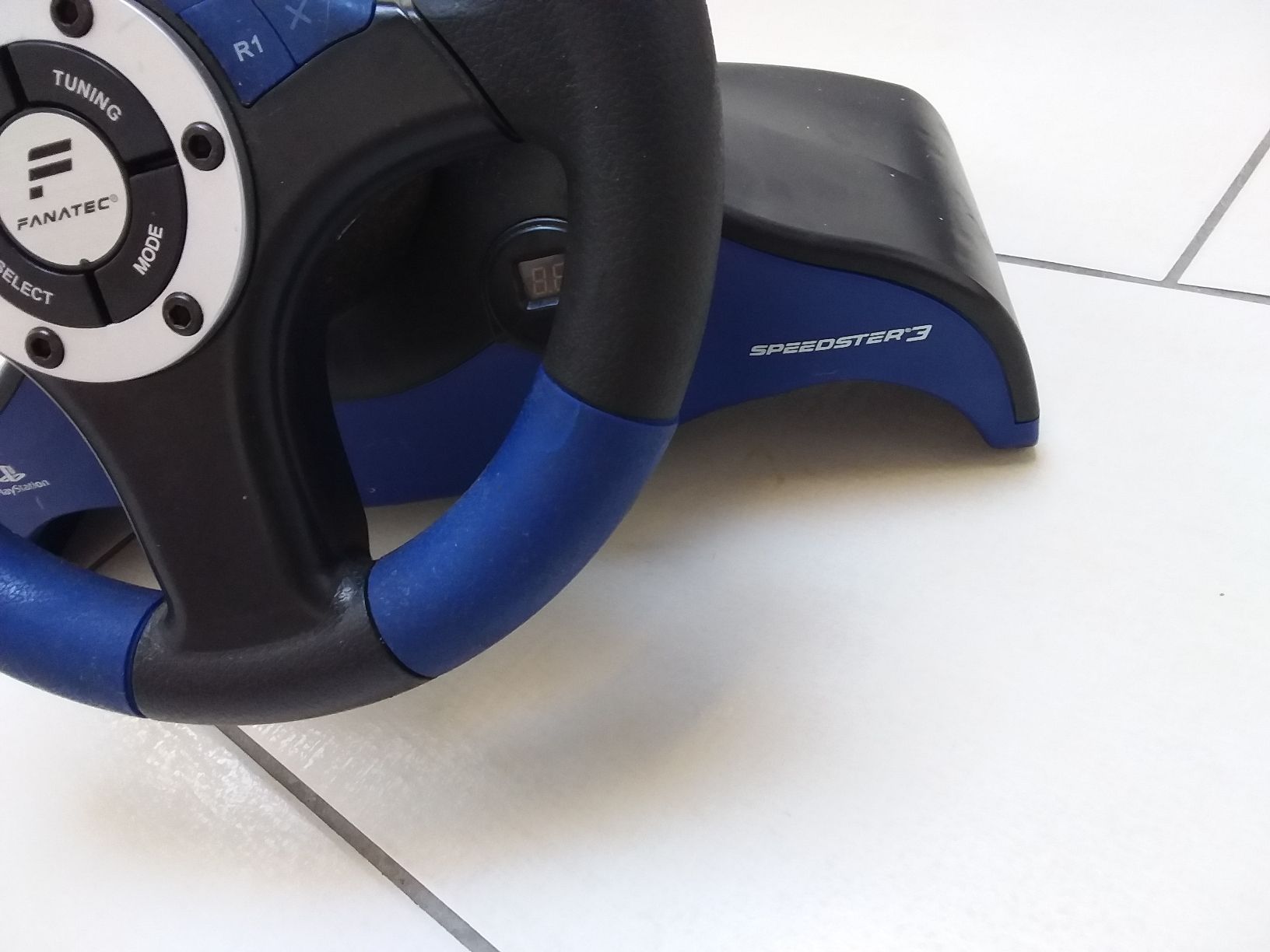 Controller: Fanatec Speedster 3 Playstation 2 – Difettoso da Ligornetto venduto da Gurzo 3