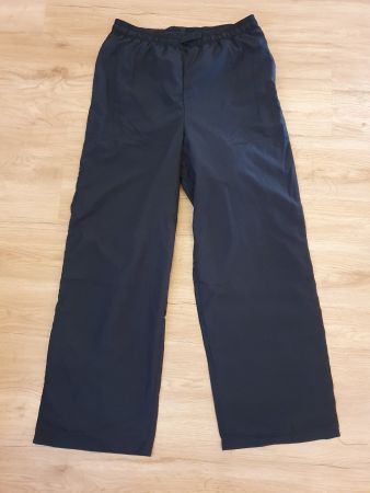 Sporthose Gr. 158 / 164 neu