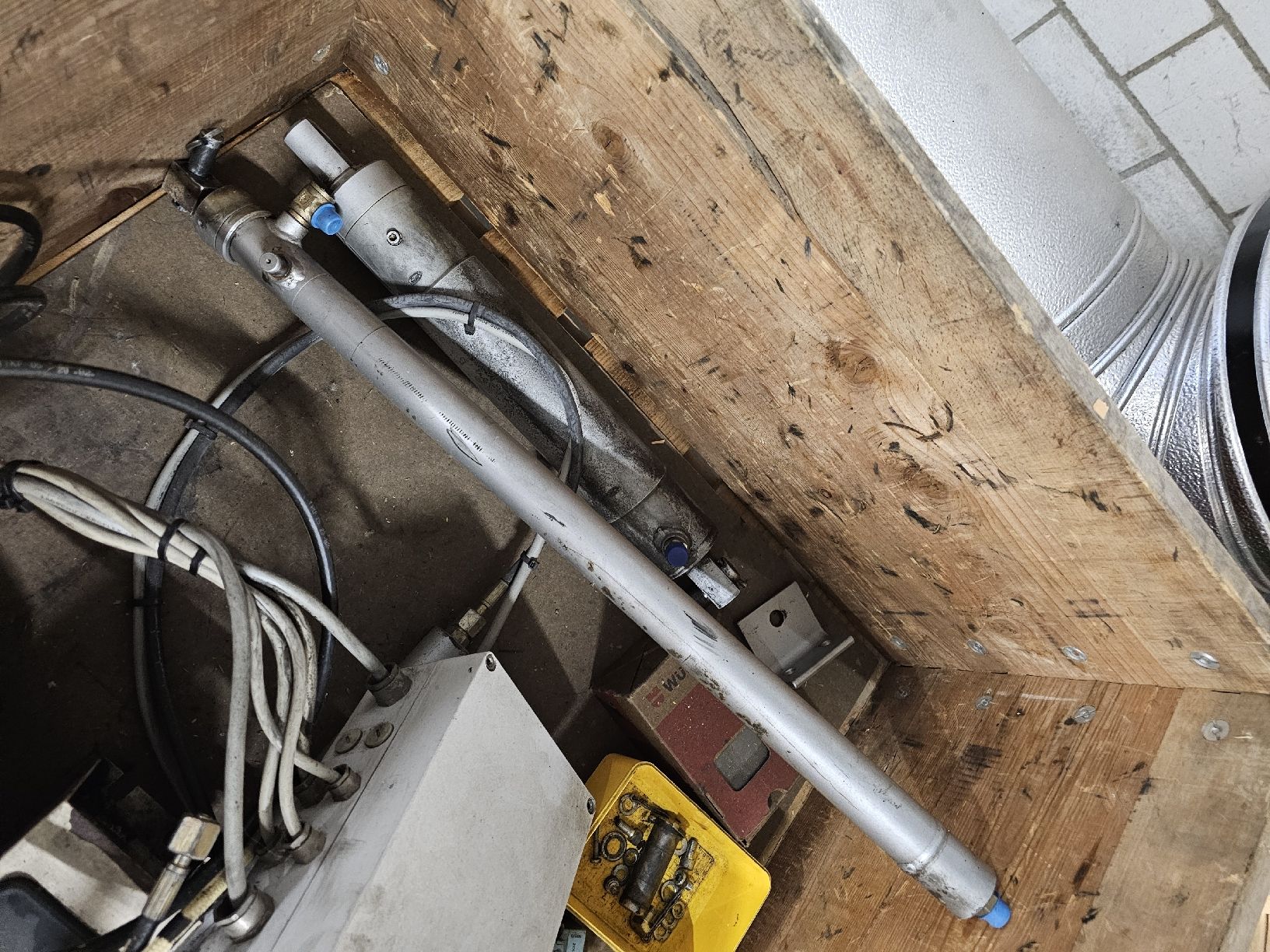 Tutte le macchine: Hydraulikaggregate mit Zylinder – Usato da Gelfingen venduto da Rodolforacing 3