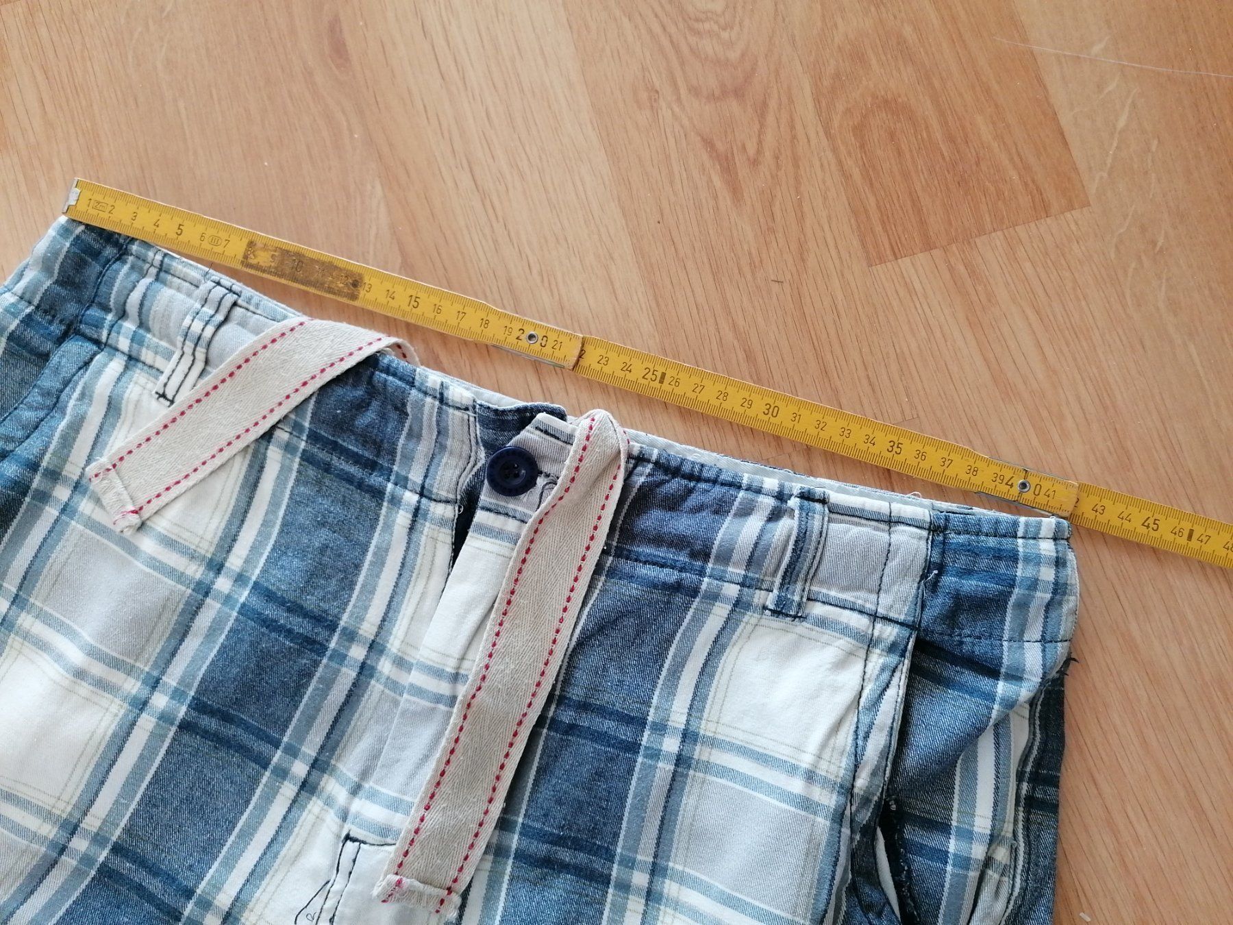 Pantaloni: Herrenshorts Gr. 34 – Usato da Büttikon AG venduto da Amineah 4