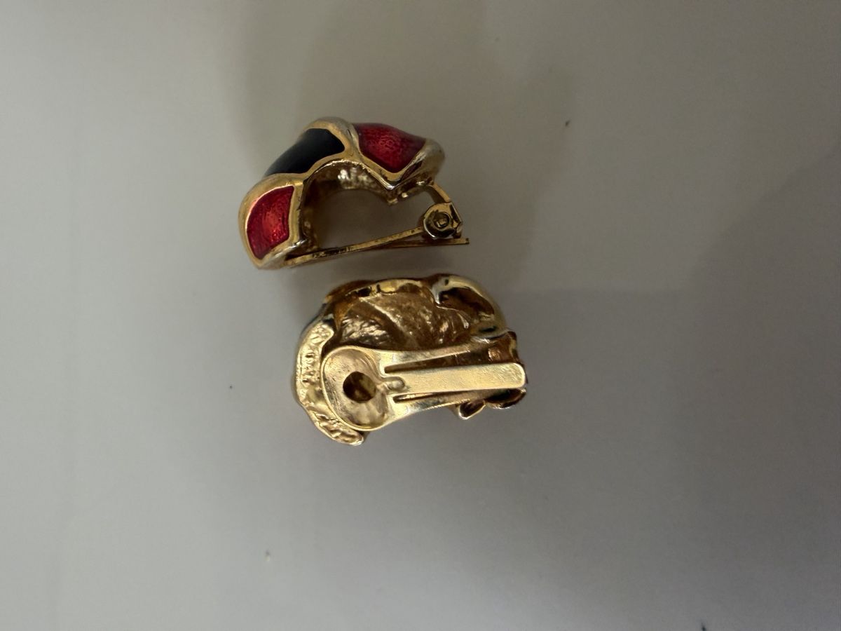 Orecchini pendenti & Orecchini a lobo: Vintage clip earrings – Usato da Founex venduto da tin_5wwq 1