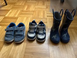 Turnschuhe und Gummistiefel Gr 25