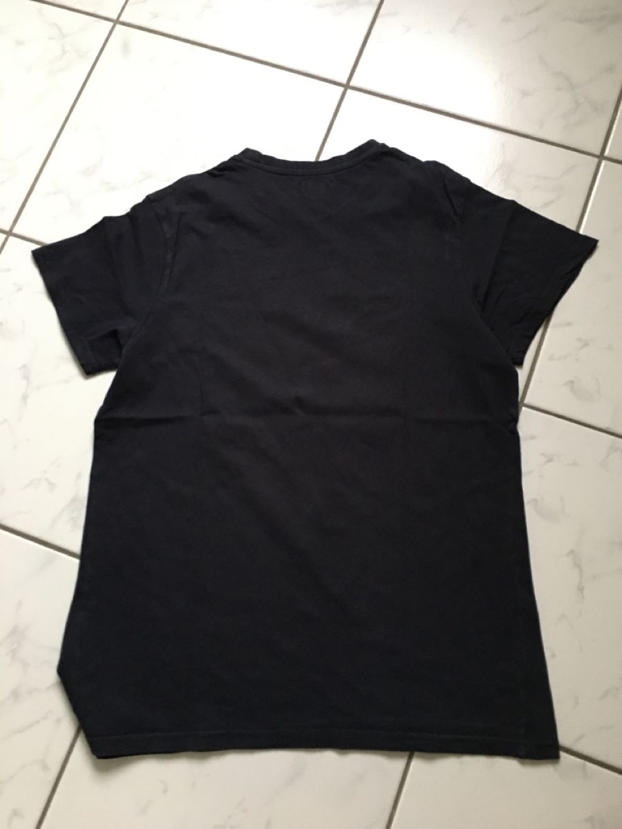 T-shirt: Maglietta da uomo  – Usato da Schwyz venduto da Francesca54 3