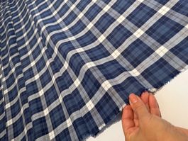 Blusenstoff Meterware m.i. ITALY Hemdenstoff Karo blau Stoff