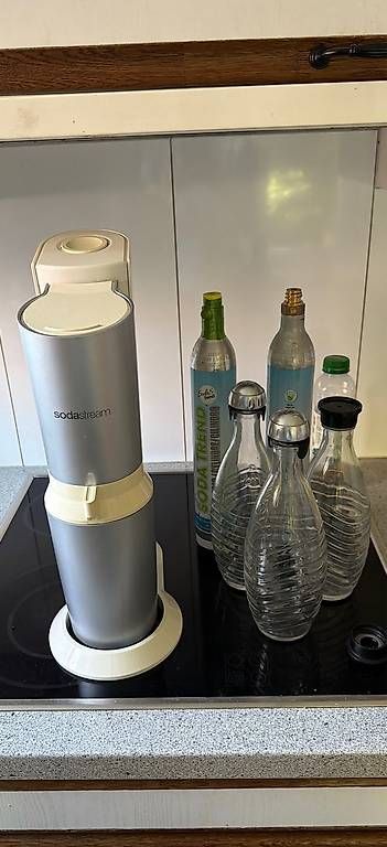 Sodastream Küchengeräte: Sodastream mit viel Zubehör – Gebraucht aus Tübach von micca