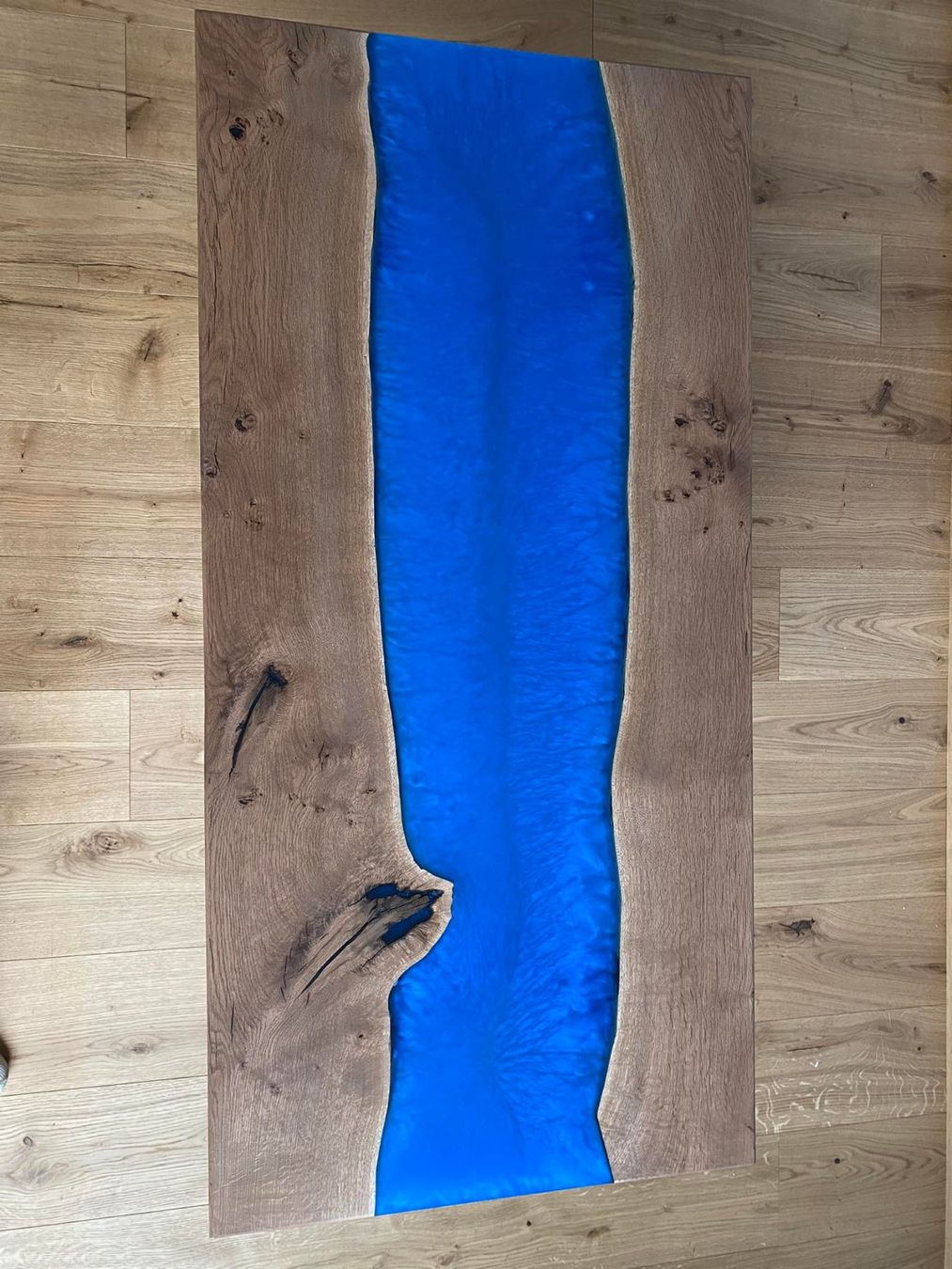 Tavoli: Epoxy Salontisch **River Table Sky Blue Metallic** – Usato da Niederuzwil venduto da gullipulli 6