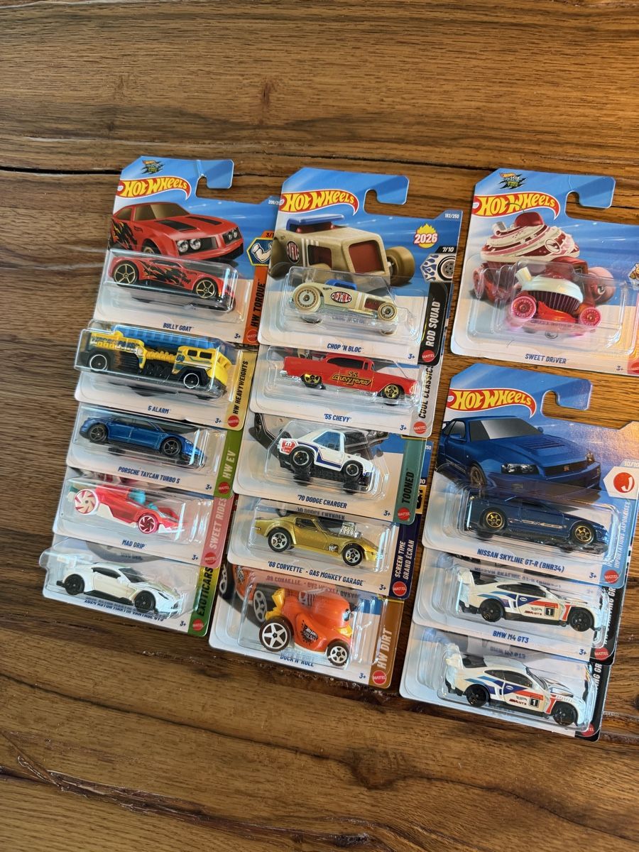Hot Wheels Voitures modèles: 14 x Hot Wheels inkl. 1 TH – Neuf avec emballage d'origine à Freidorf TG par P.Saui 1