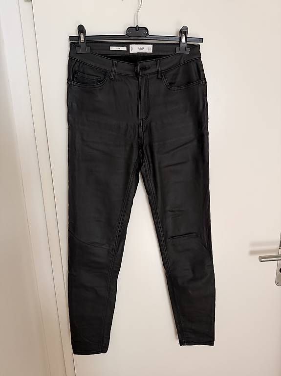 Pantaloni: Kunstleder Schwarze Hose, Mango S/M – Usato da Zürich venduto da anoja9