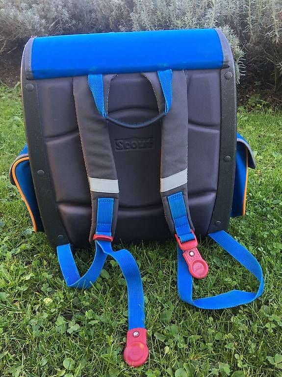 Kindertaschen: Schulthek Schulranzen Marke SCOUT Modell Bagger – Gebraucht aus Zürich von timsinde 1