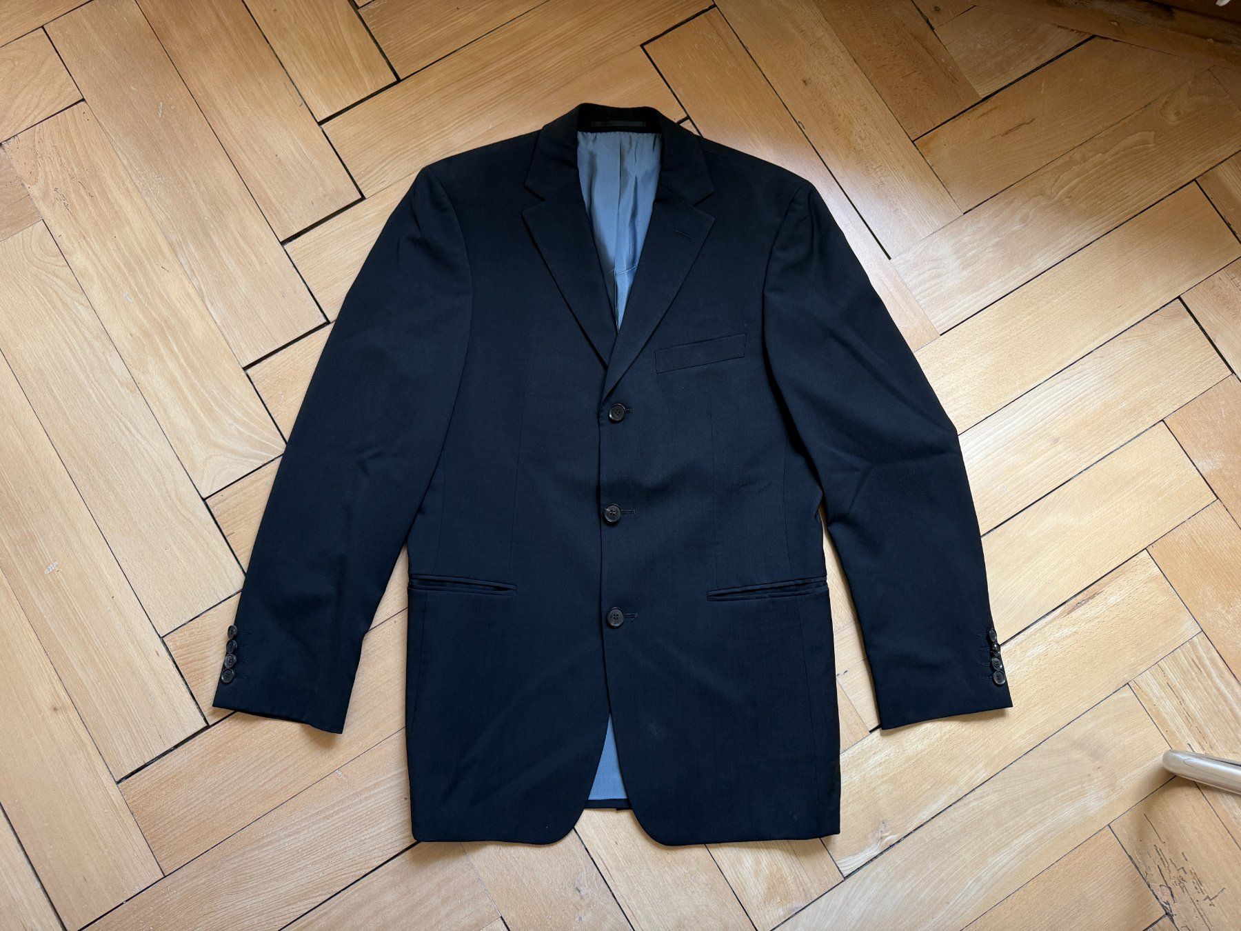 Hugo Boss Giacche: HUGO BOSS - Sakko schwarz 48 – Usato da Zürich venduto da Diazaio