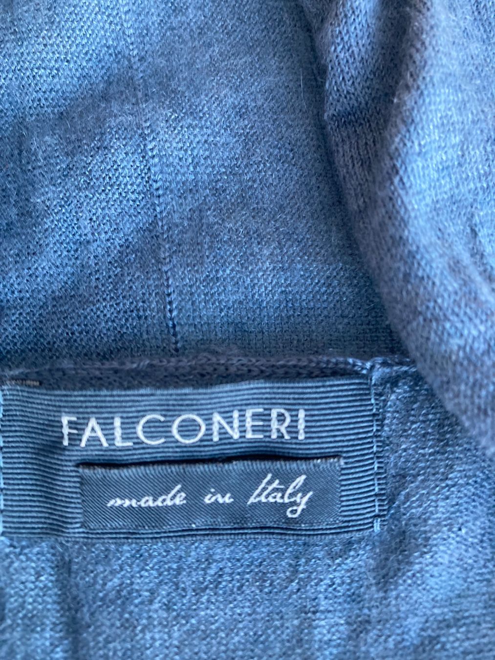 Falconeri Giacche: FALCONERI Strickjacke, Hellblau/Grau, Gr. M, 100% Kaschmir – Nuovo (secondo la descrizione) da Zürich venduto da elegantissima 5