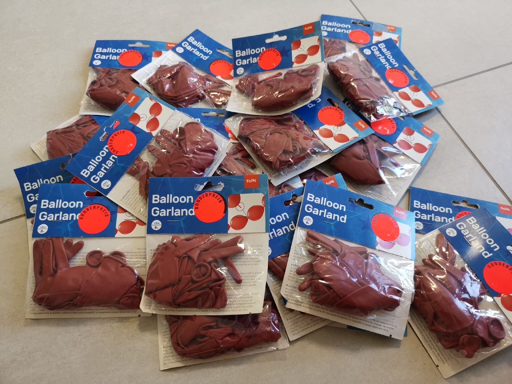 Tutte le decorazioni: Girlande Ballons, rot, 8 Stk. /Packung – Nuovo e nell'imballaggio originale da Itingen venduto da schweizersternchen 2